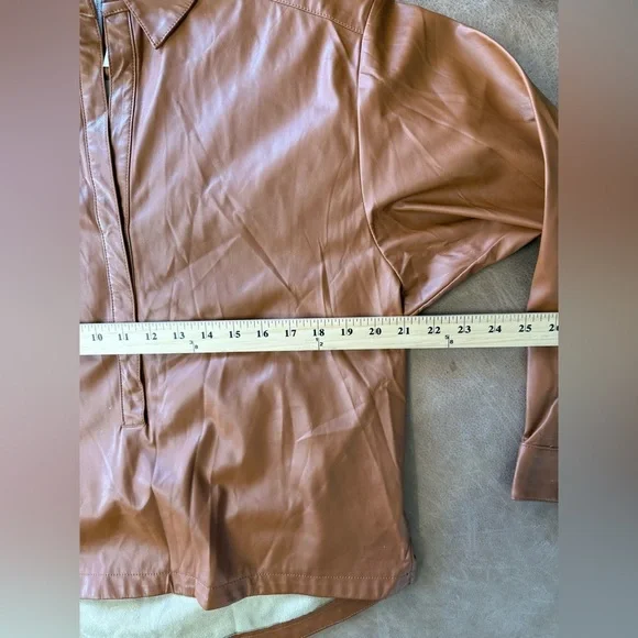 Anthropologie Cedar Half Button Faux Leather Shirt Blouse Women’s Small - Picture 4 of 8